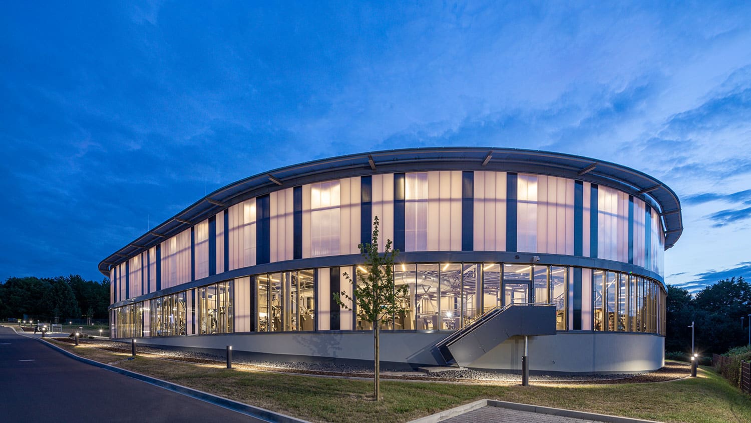 DIEz ARENA Referenz von HOFF und Partner