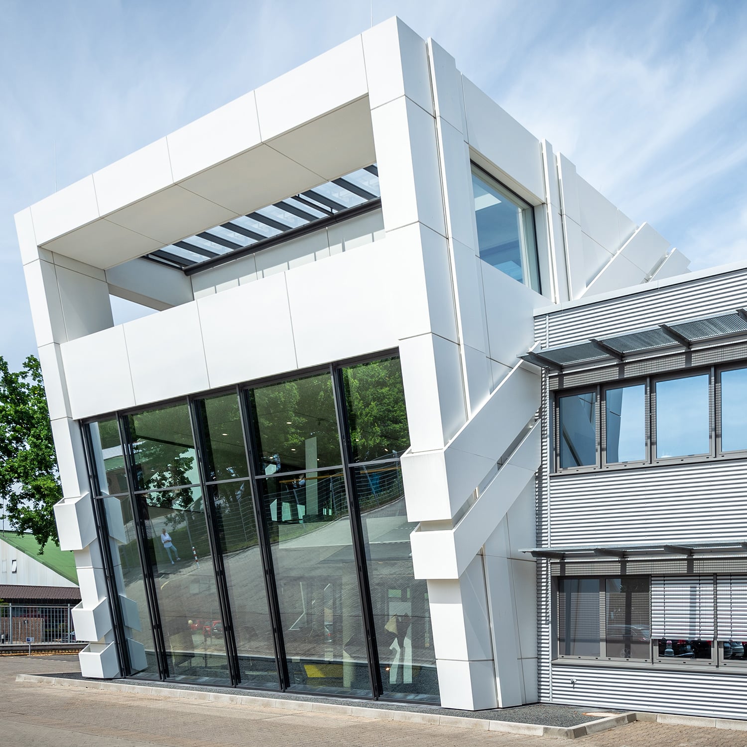 HOFF Bürogebäude Saertex